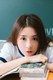 明星专题：李一情